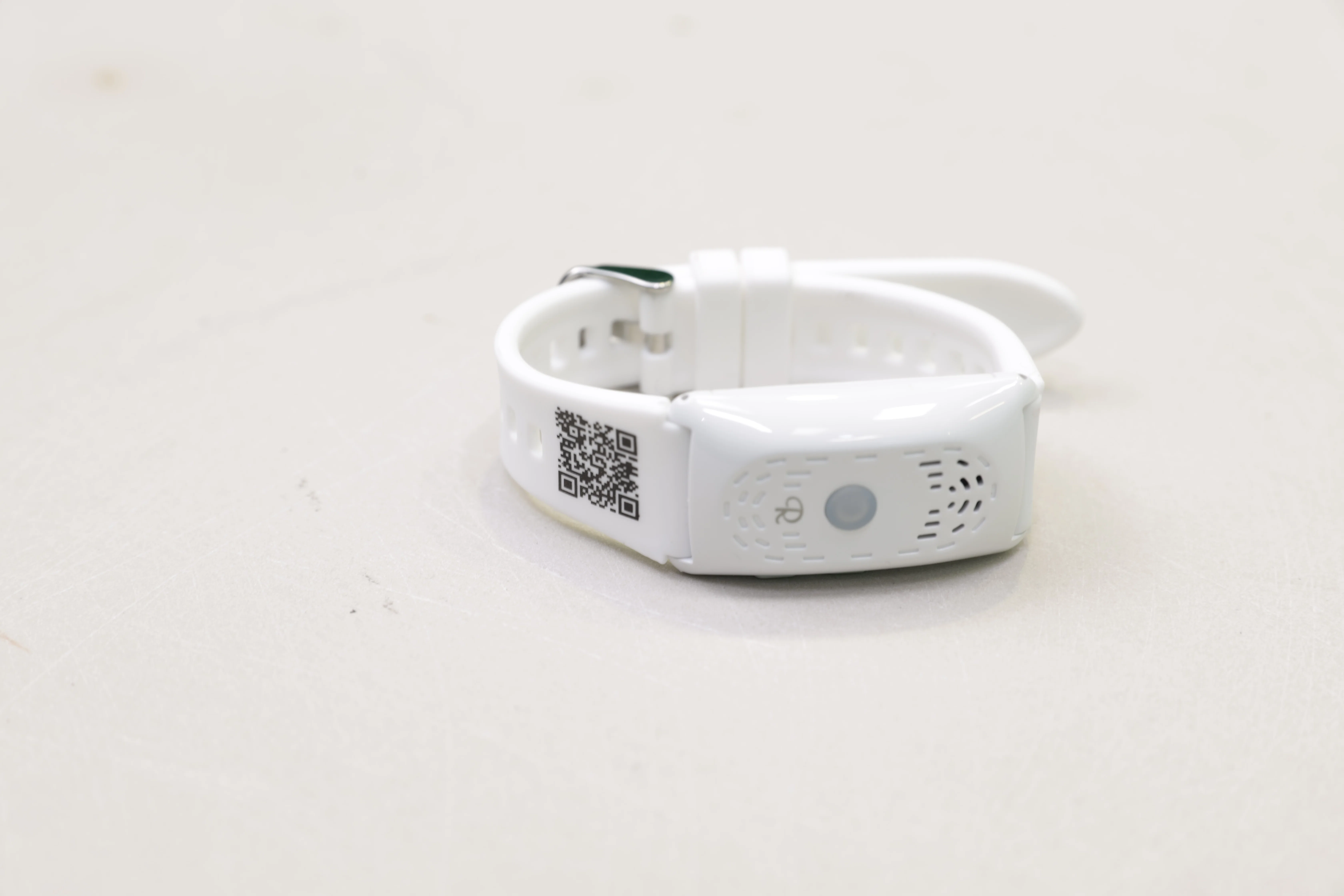 Tap2Listen White Bracelet